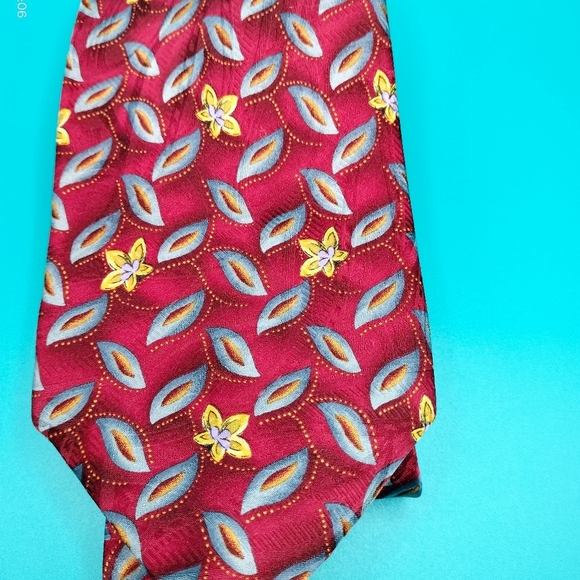 Robert Talbott Best of Class Necktie Tie Silk Red Yellow Flowers Leaf Classic T - Picture 4 of 10